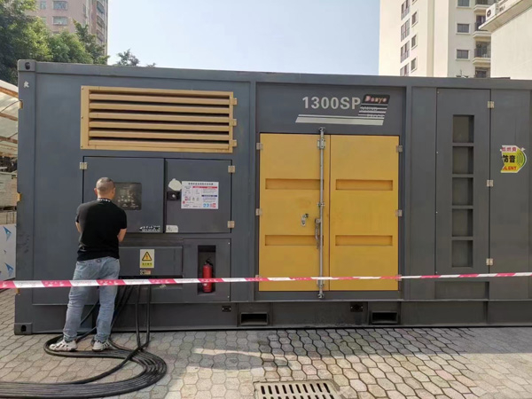 揭东500KW发电机组冬季应该配多大的启动电瓶?